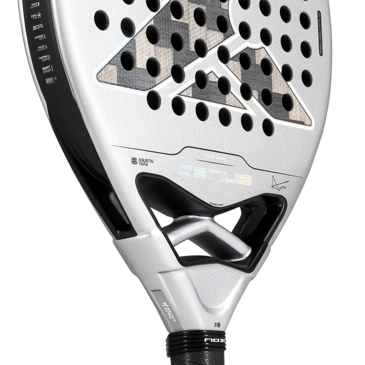 Detail kader licht grijze padel racket Nox Genius 12k 2027