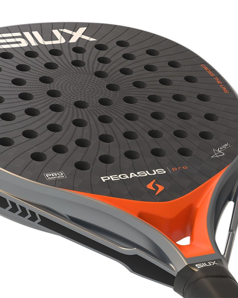 Slagoppervlak Siux Pegasus Pro 2026 Lava Orange | Professioneel padelracket met 12K Carbon, EVA Pro-kern en 3D-textuur.