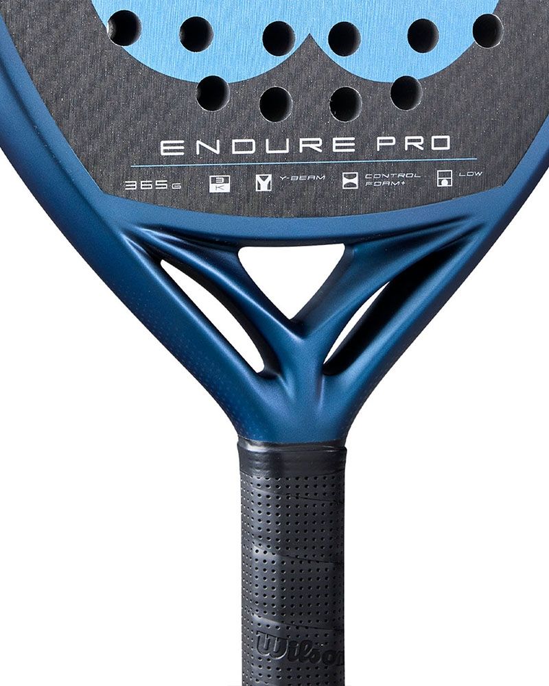 Detail kader Wilson Endure Pro V1 Azul Momo González: rond controle-padelracket met 3K carbon, Control Foam-kern en lage balans (260 mm).
