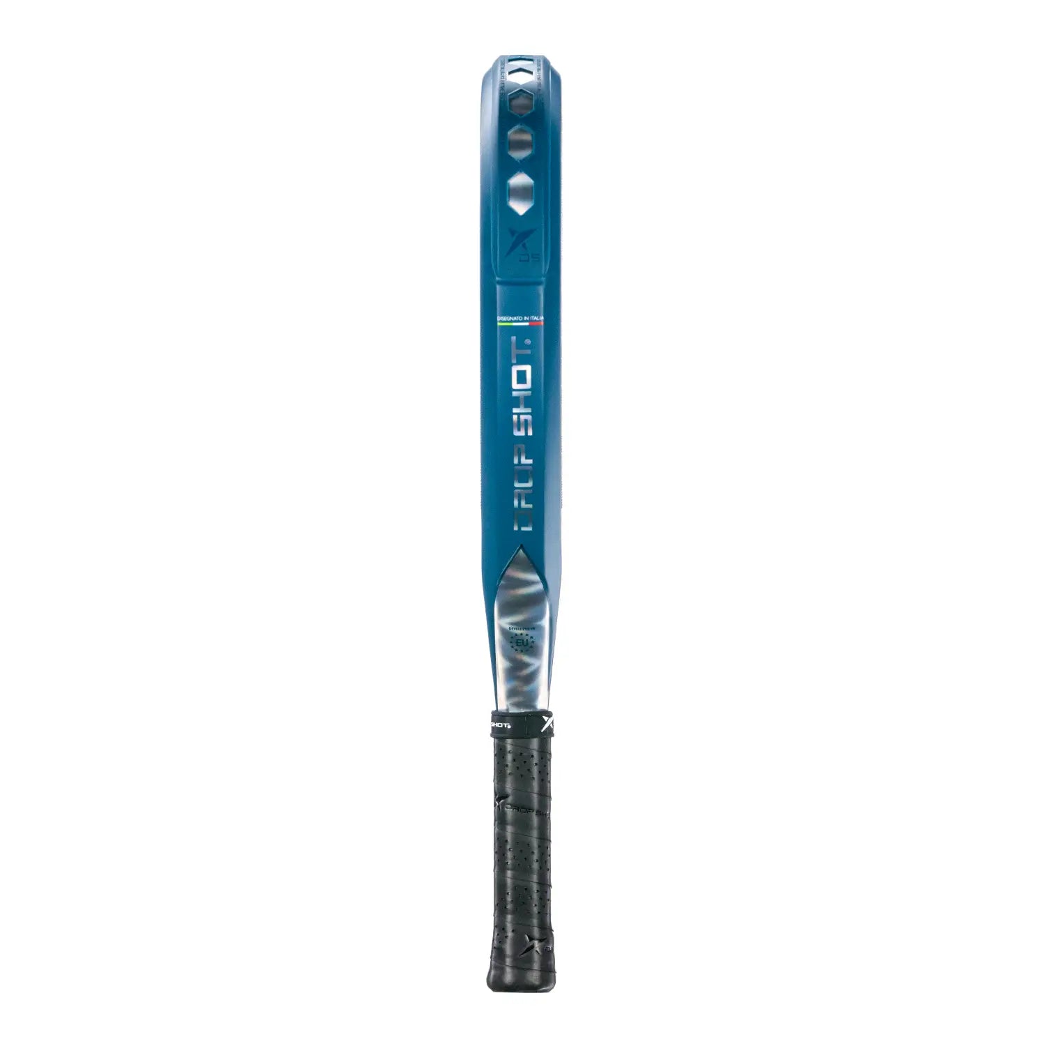 Zijaanzicht Drop Shot Canyon Pro Attack 1.5 padelracket – Pablo Lima Edition. Diamantvorm, 24K Carbon Twill en EVA Pro-kern voor pure power en precisie. Grijs racket met lichtblauwe accenten.