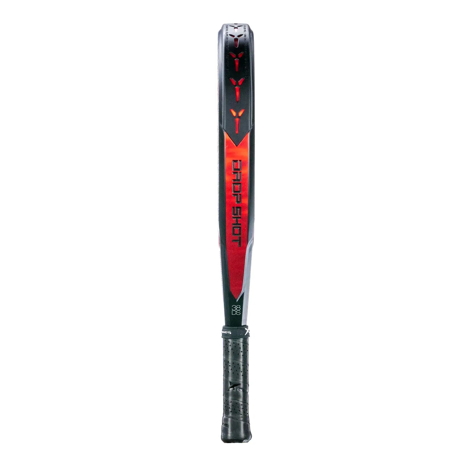 Zijaanzicht Drop Shot Conqueror Attack 1.5 padelracket – traanvormig met 24K Carbon Twill, EVA Pro-kern en Vibra Tech. Grijs racket met rood Drop Shot logo.