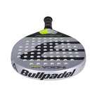 Bovenaanzicht Bullpadel Indiga Control 2026 padelracket – rond model met SoftEva-kern, Polyglass-bladen en CarbonTube-frame. Licht, controlegericht en comfortabel.