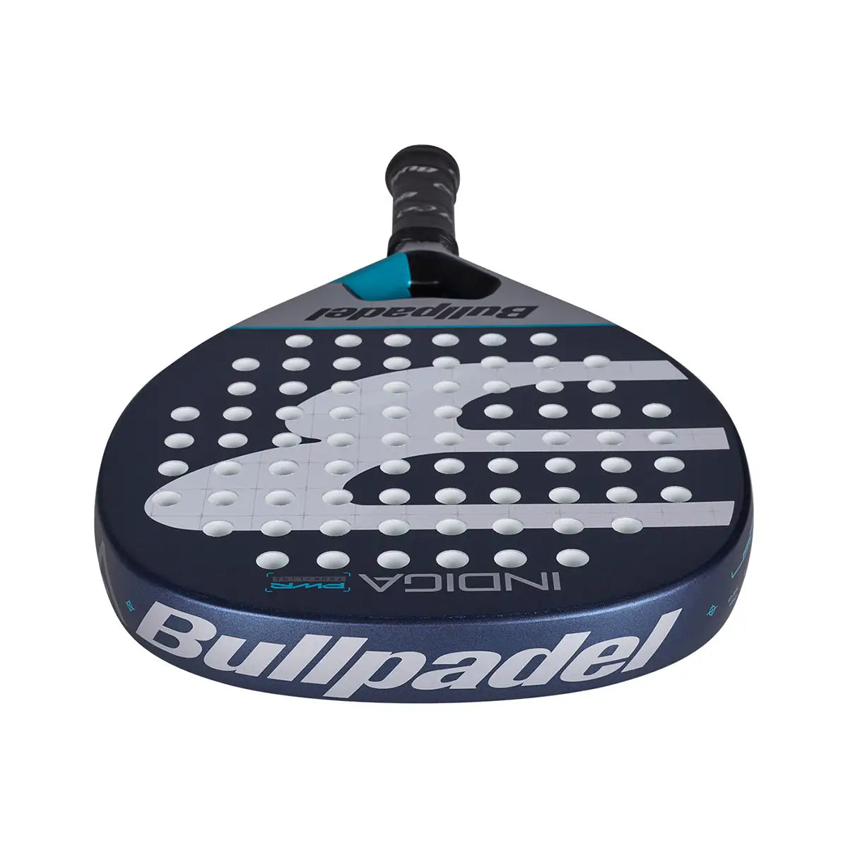 Bovenaanzicht Bullpadel Indiga Power 2026 padelracket – diamantvorm met SoftEva-kern, Polyglass-bladen en carbon frame. Licht, krachtig en comfortabel.
