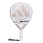 Vooraanzicht witte padel racket Adidas Metalbone ZZ Carbon 2026 met goudkleurig Adidas logo