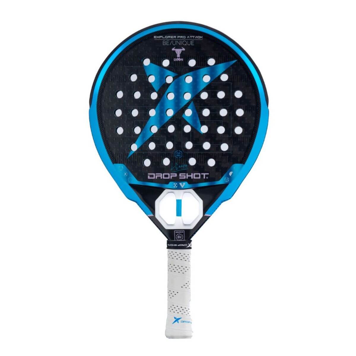 Vooraanzicht Drop Shot Explorer Pro Attack 24 padelracket, diamantvormig zwart-blauw design met 12K carbonstructuur.
