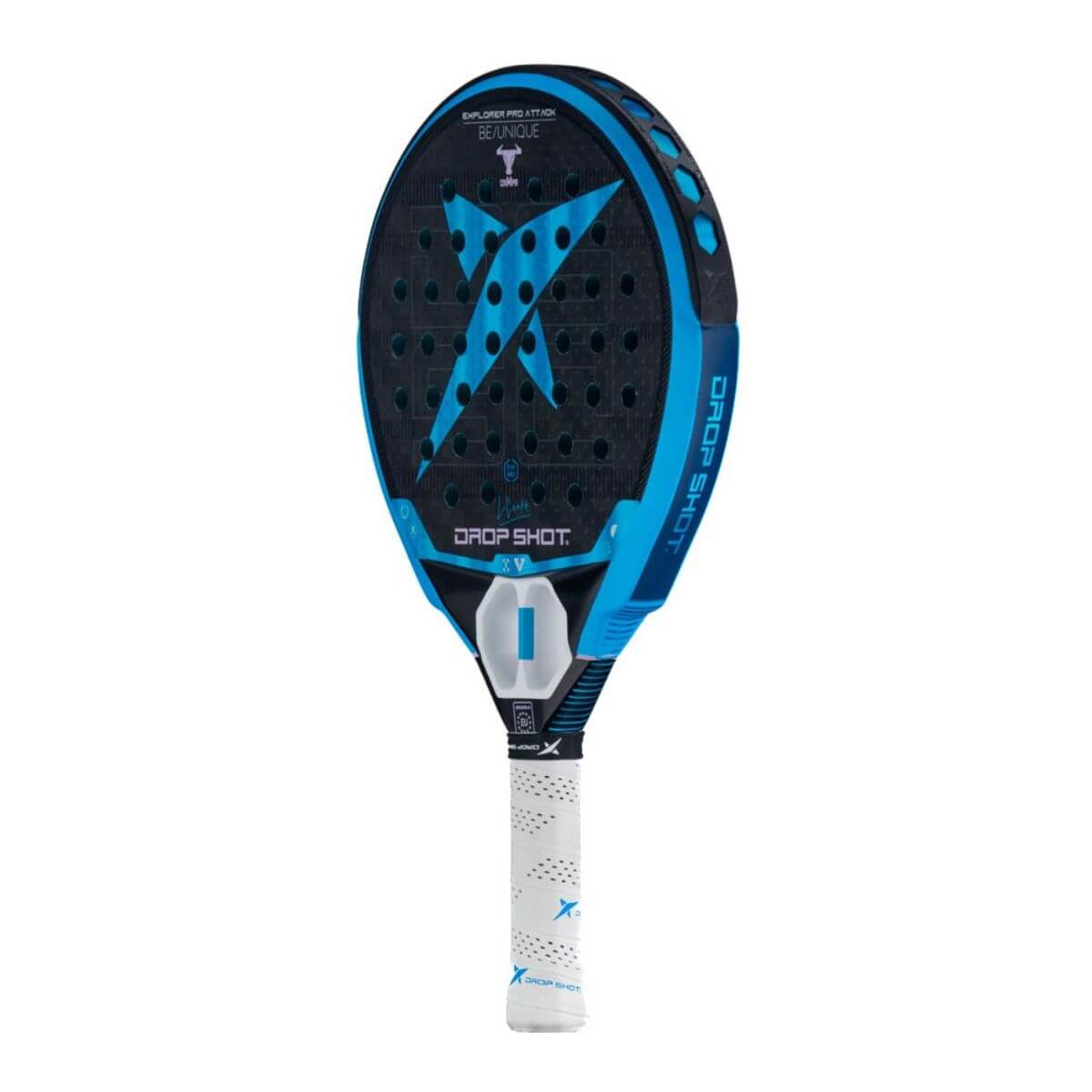 Drop Shot Explorer Pro Attack 24 padelracket, diamantvormig zwart-blauw design met 12K carbonstructuur.