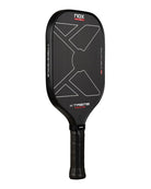 Schuin vooraanzicht Nox X-Foam Tempus 16 mm pickleball paddle zwart met wit Nox logo.