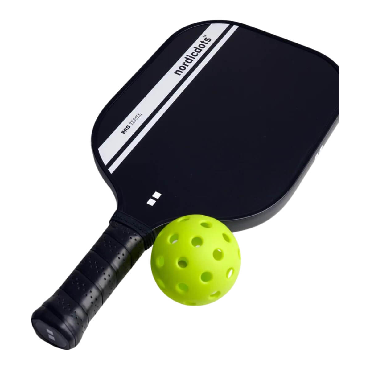 nordicdots pickleball paddle pro series stealth black with ball
